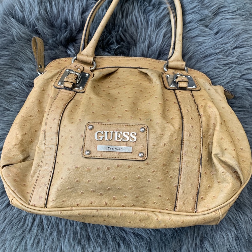 ๐ Vintage Guess Ostrich Bag